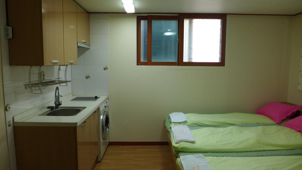 Auberge de jeunesse Bong Backpackers à Séoul Chambre photo