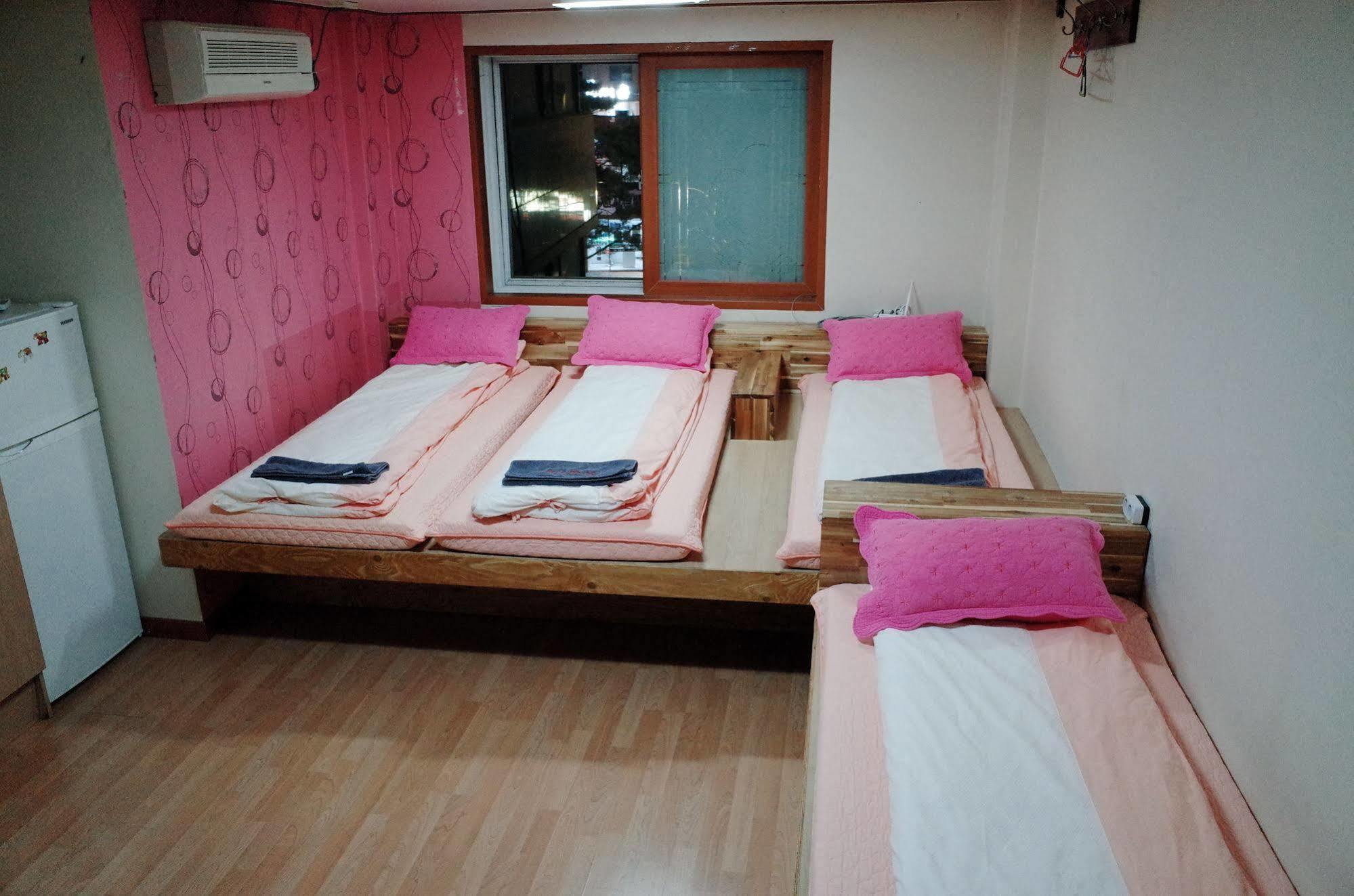 Auberge de jeunesse Bong Backpackers à Séoul Extérieur photo